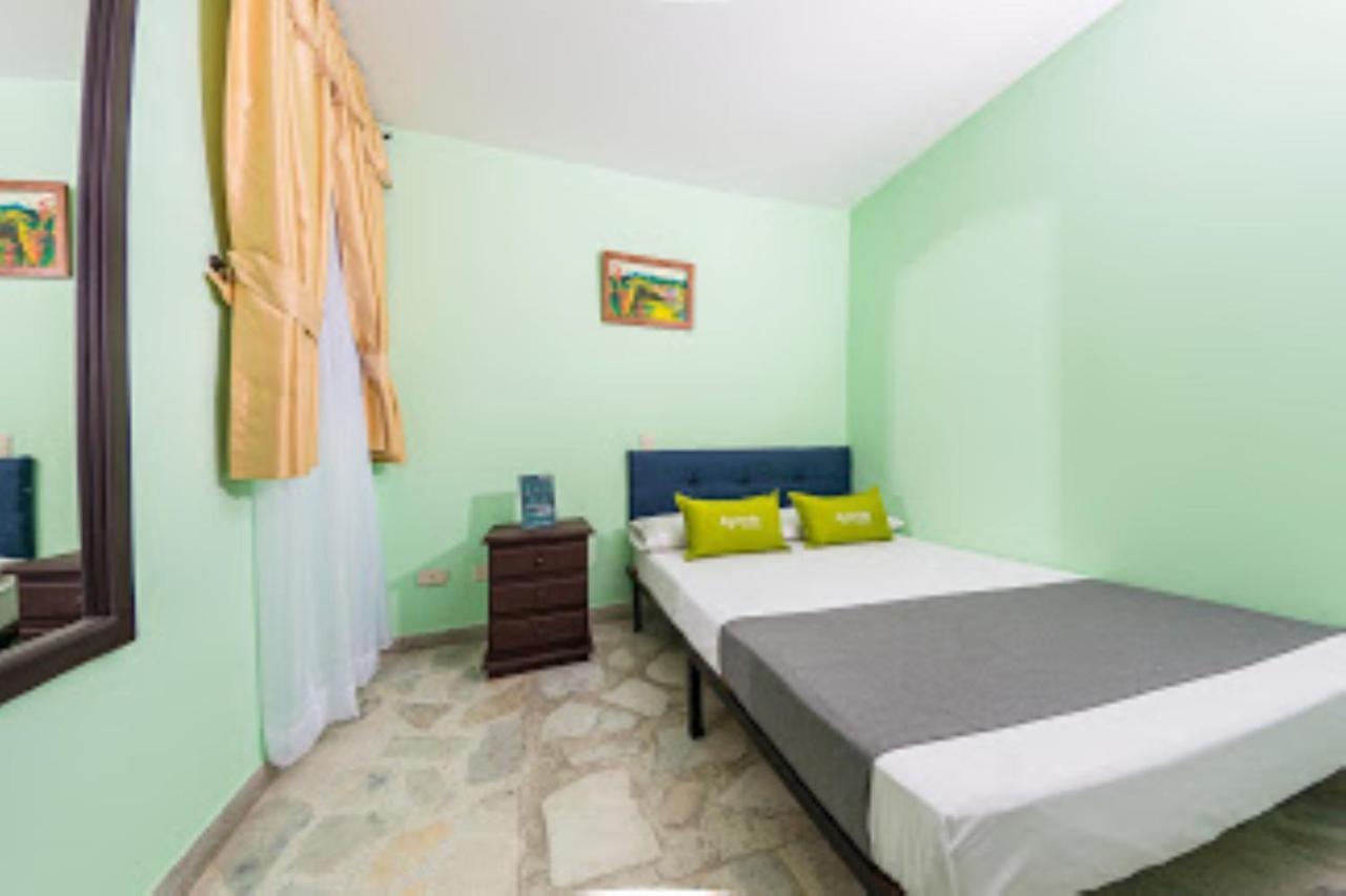 El Bosque Hotel *
